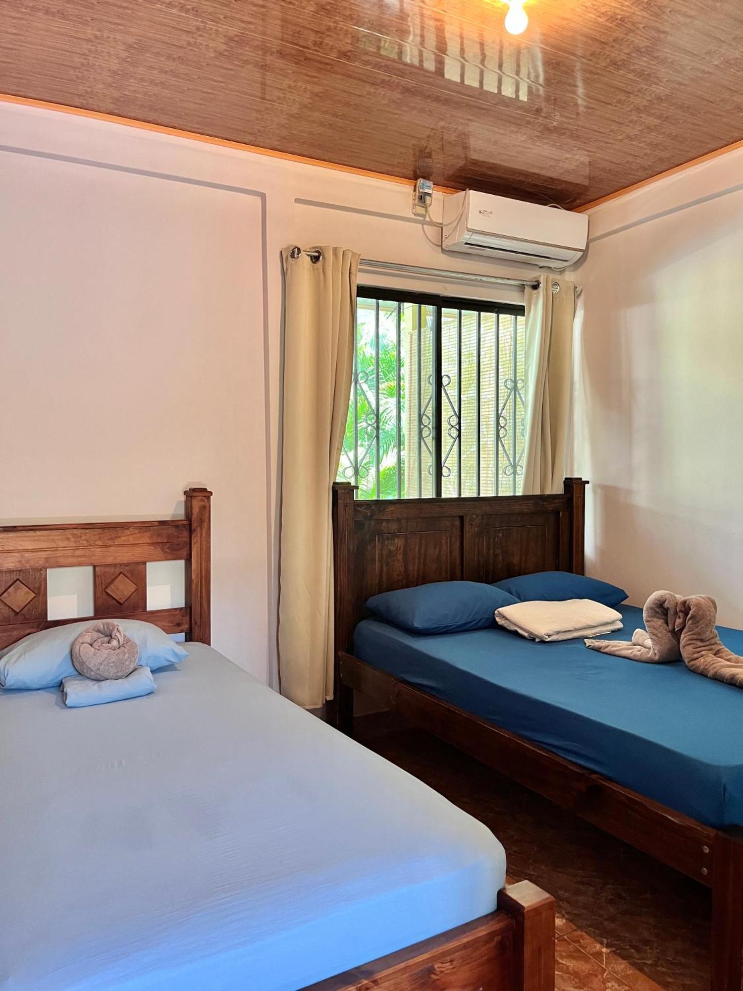 Family Hotel Puerto Viejo de Talamanca Екстер'єр фото